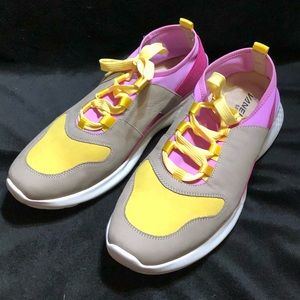 Vaneli Arcis Women’s Sneaker